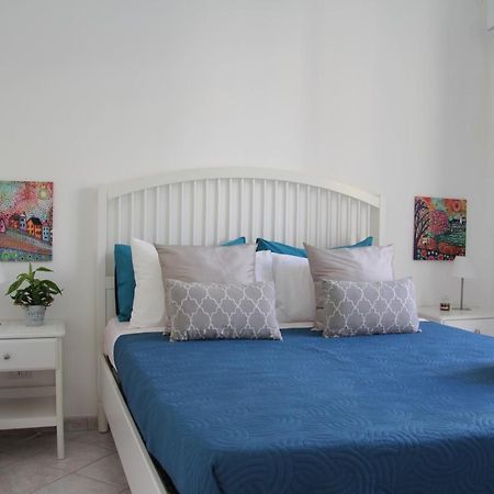 Casa Vacanze Terramare, 550 Mt From The Beach, Close To Ortigia Historic Center Szirakúza Kültér fotó