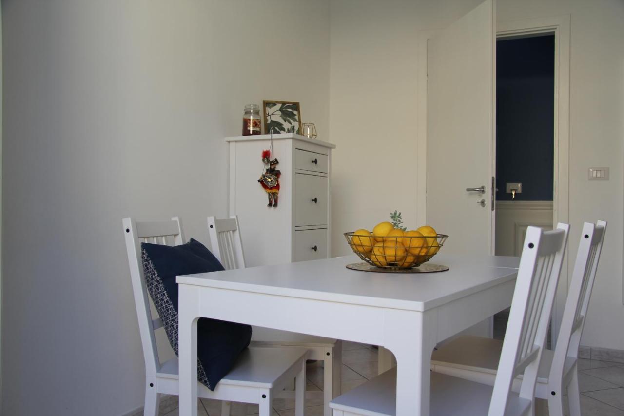 Casa Vacanze Terramare, 550 Mt From The Beach, Close To Ortigia Historic Center Szirakúza Kültér fotó