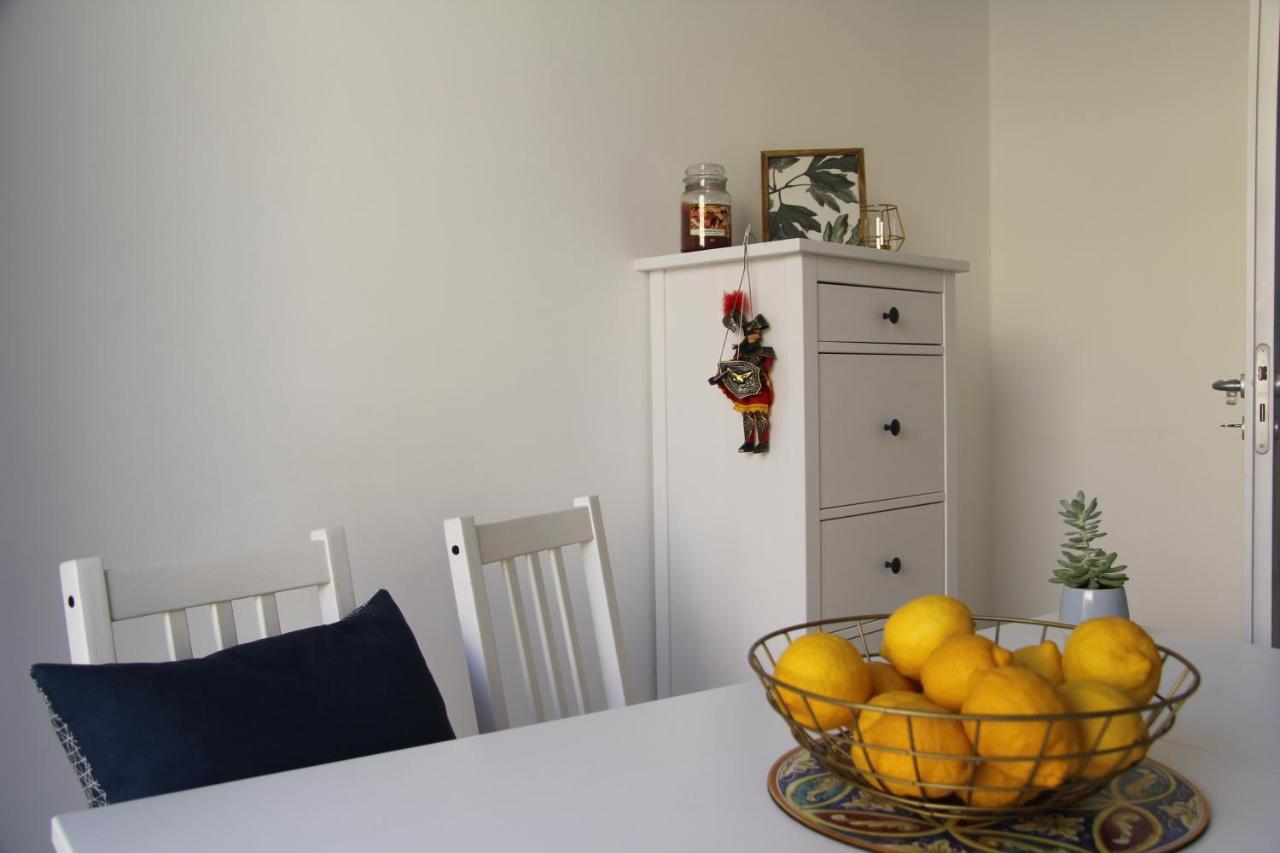 Casa Vacanze Terramare, 550 Mt From The Beach, Close To Ortigia Historic Center Szirakúza Kültér fotó