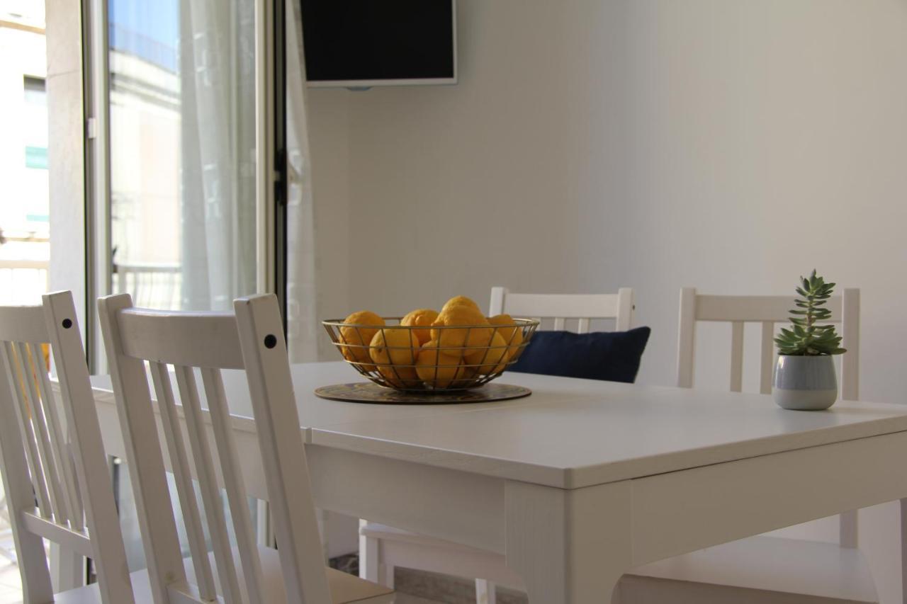 Casa Vacanze Terramare, 550 Mt From The Beach, Close To Ortigia Historic Center Szirakúza Kültér fotó
